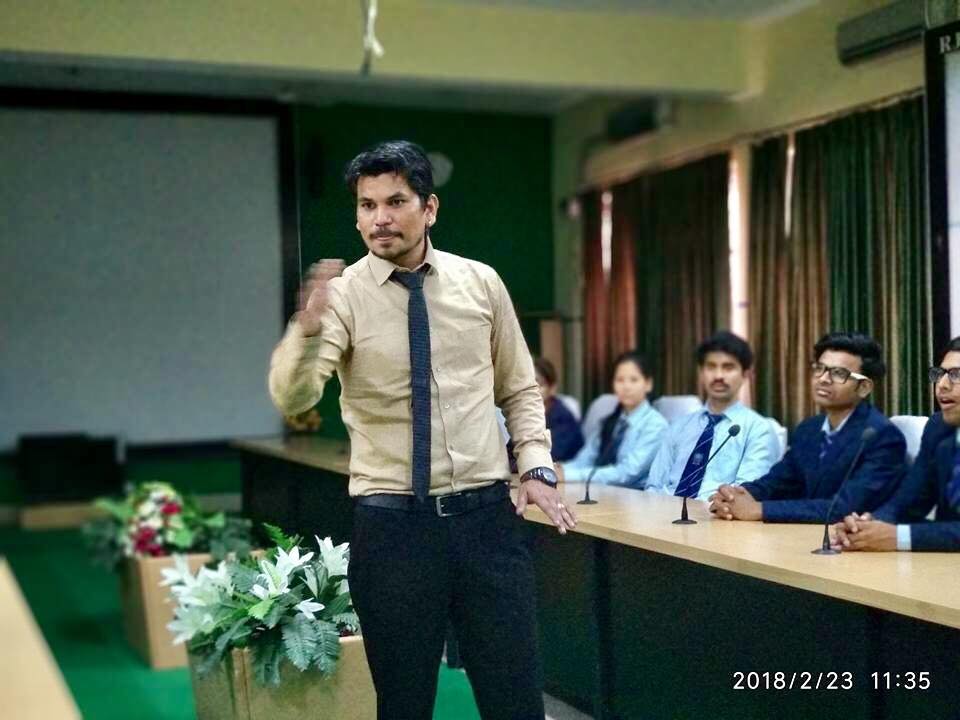 gajendra-singh-office